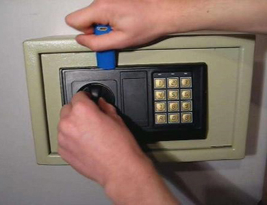 平坝24小时上门开锁公司