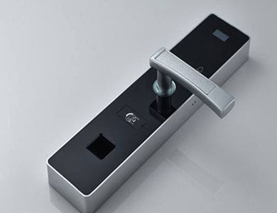 平坝24小时上门开锁公司